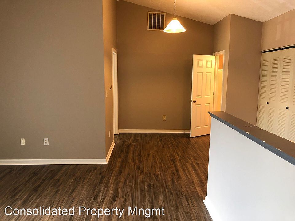 1st image of 60 Bridgewater Ct #8881279