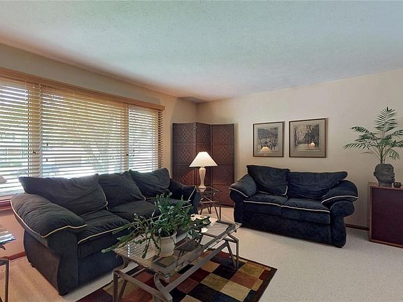 4th image of 7253 Langerford Dr