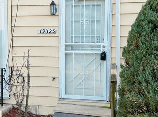 19323 Oakwood Ave #19323, Country Club Hills, IL 60478