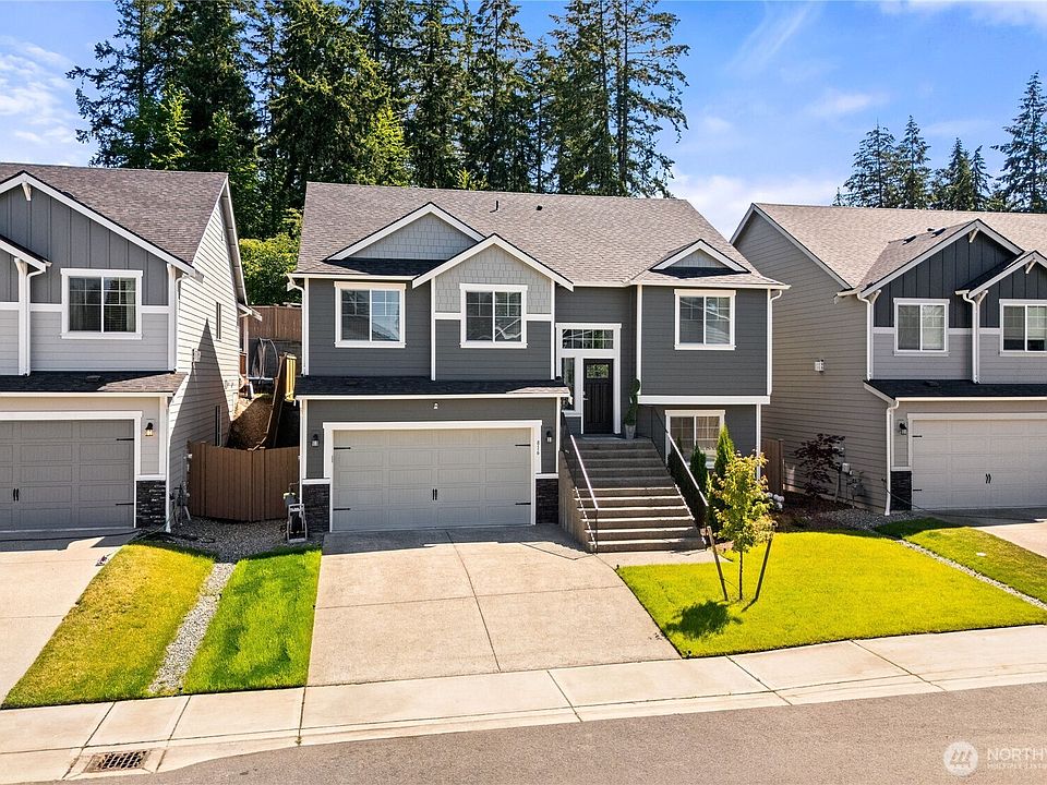 1st image of 816 163rd Street Ct E