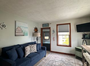 6 Imperial St APT 7, Old Orchard Beach, ME 04064