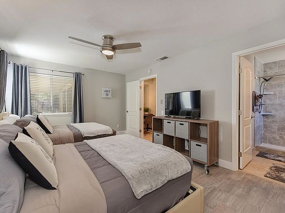 2nd image of 5014 Linenfold Ct #1