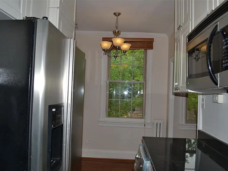Kitchen 5