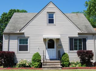 4558 W 157th St, Cleveland, OH