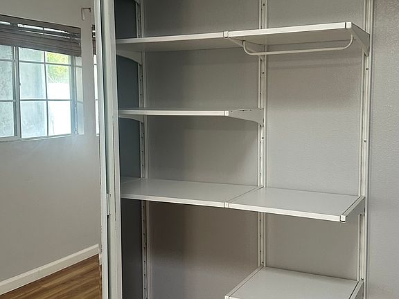 5th image of 4248 41st St