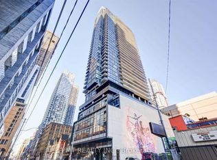 290 Adelaide St W #2907, Toronto, ON M5V 1N1