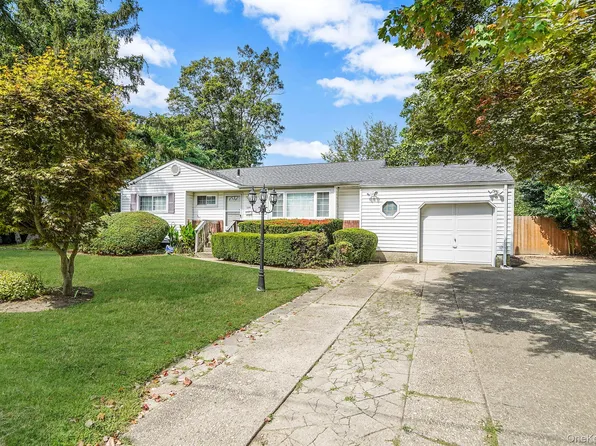 167 Wittberg Street, Brentwood, NY 11717