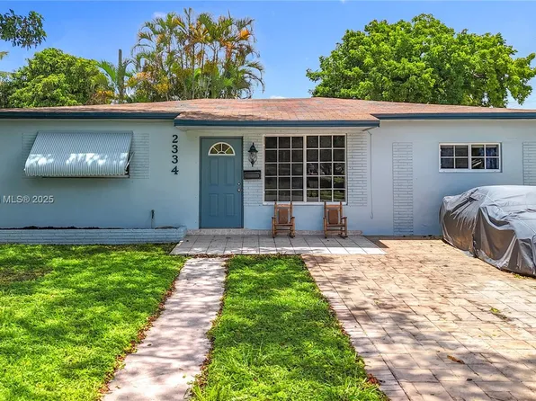 2334 Pierce St, Hollywood, FL 33020