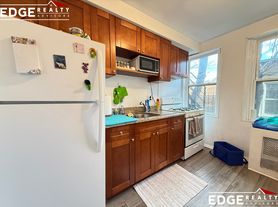 1999 Commonwealth Ave