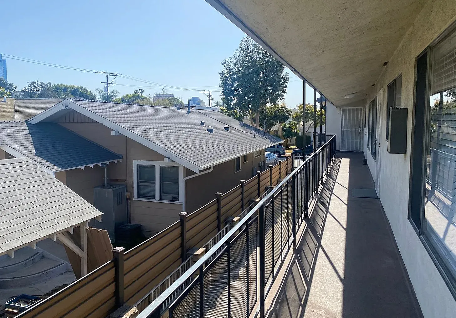 2 bed, 1050 sqft, $2,495 — Photo 4