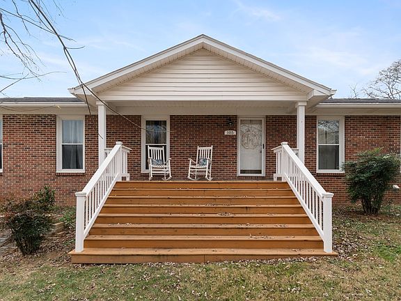 5th image of 105 Lee Dr