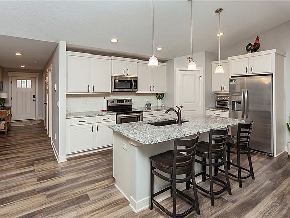 4th image of 4205 NW Linwood Dr