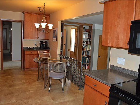 5th image of 15378 Sandalhaven Dr