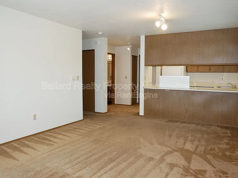 5511 32nd Ave NW #202 — Photo 5