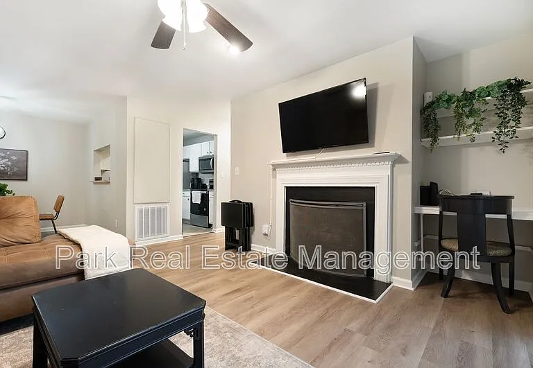 600 Audubon Lake Dr #1A22 — Photo 4