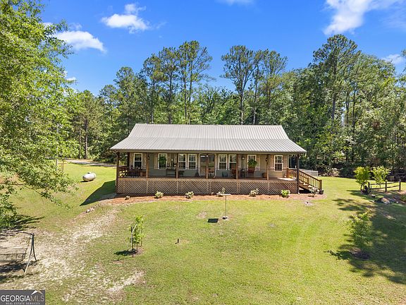 2nd image of 418 Oglesby Pond Ln