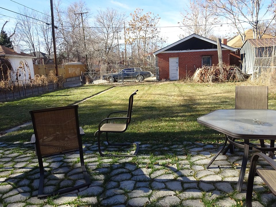 2nd image of 3826 Bryant St