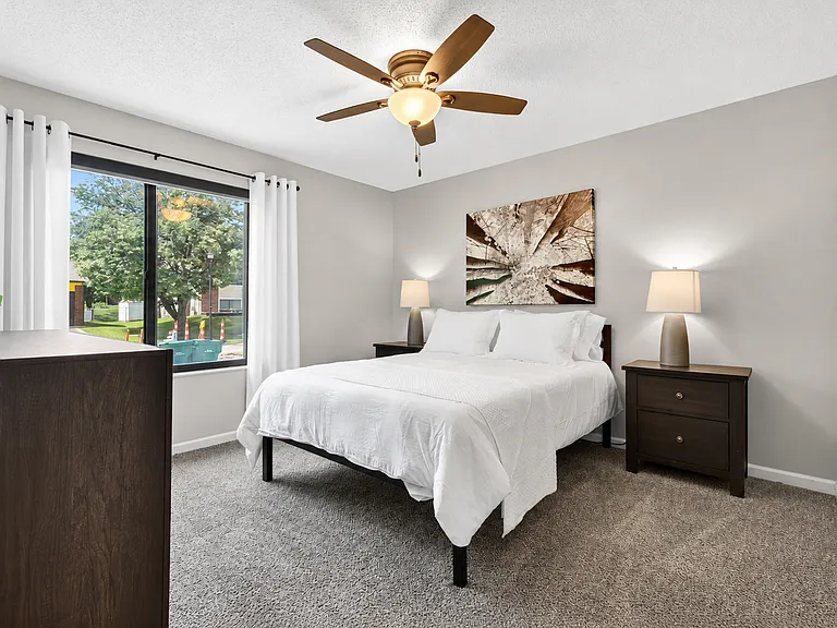 2335 Hempline Ct — Photo 28