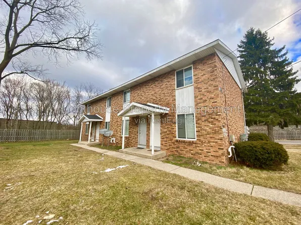 863 Lincoln Ave APT 8, Holland, MI 49423