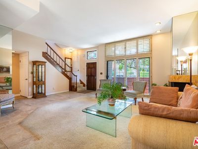 802 3rd St APT B, Santa Monica, CA, 90403