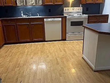 3085 Long Leaf Dr — Photo 4