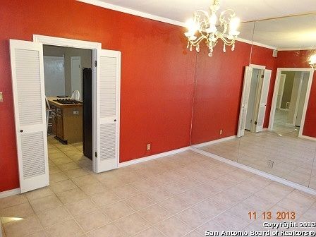 4th image of 3051 Orchard Hl