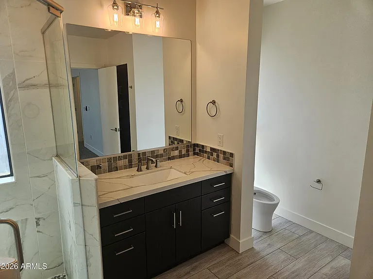 234 S Wilson St — Photo 27