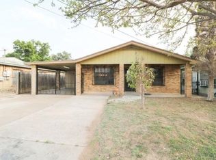 403 E Sycamore St, Laredo, TX 78041
