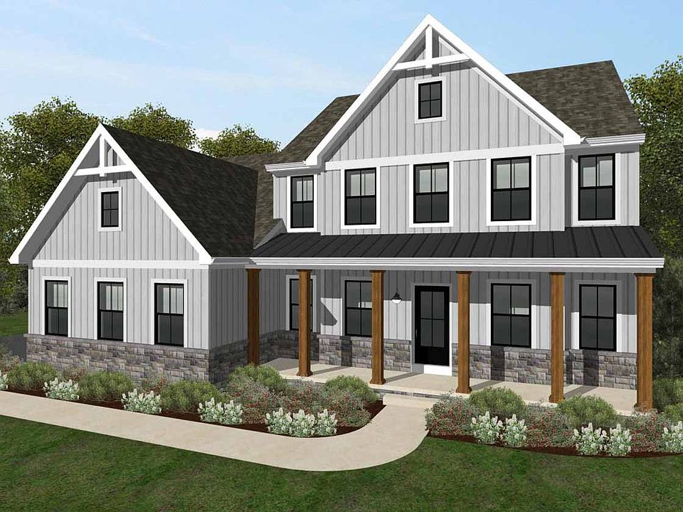 Augusta Farmhouse