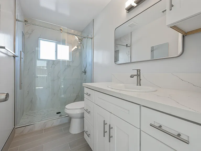 4839 Mansfield St — Photo 13