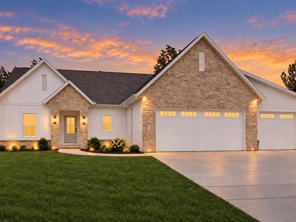 3741 Edwina Dr, De Pere, WI 54115