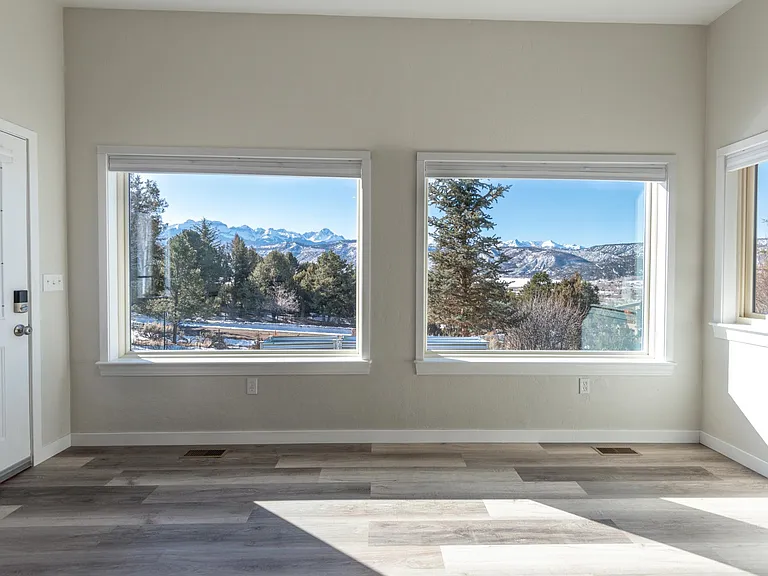 711 Terrace Dr — Photo 7