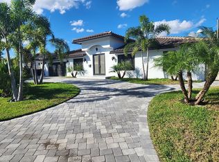 2821 NE 40th Ct, Fort Lauderdale, FL 33308