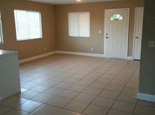 117 Northrup St APT B, Bakersfield, CA 93307