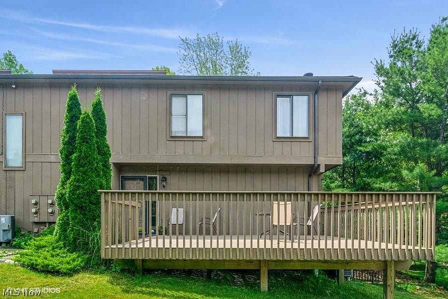 1st image of 7599 Creekwood Dr #22D