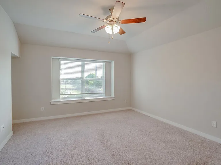505 Pearly Eye Dr #B — Photo 15