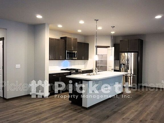3rd image of 5150 Sophie St