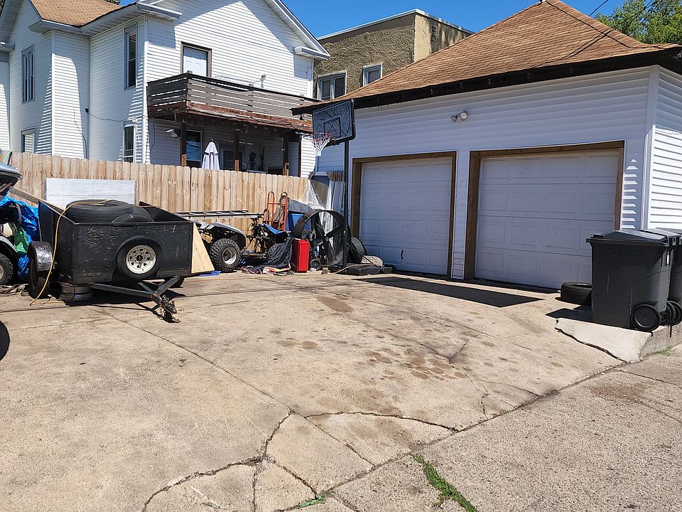 1409 parking_08042022