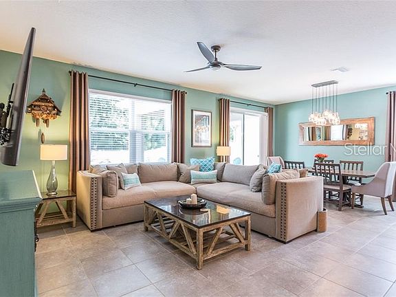 5th image of 10612 Scenic Hollow Dr