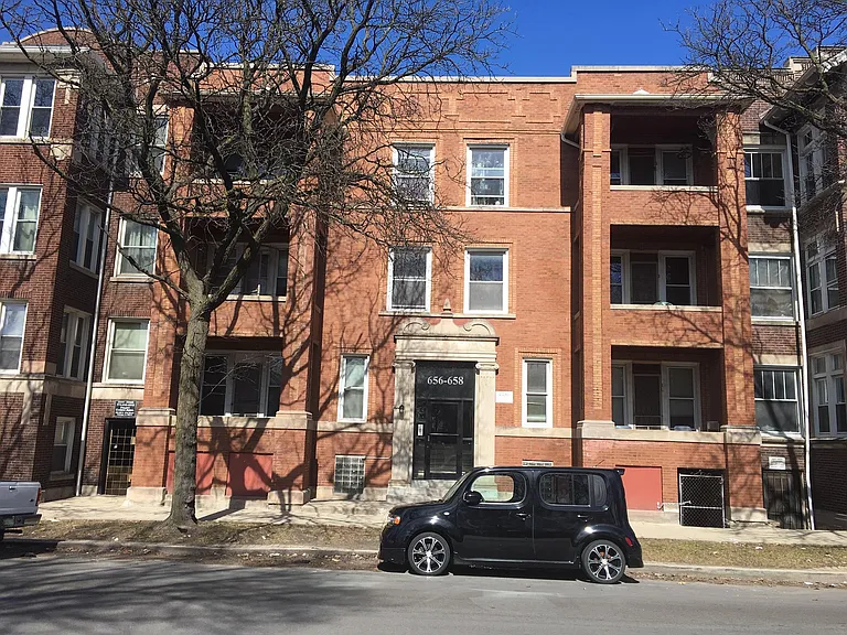 656 E 51st St #1W — Photo 10