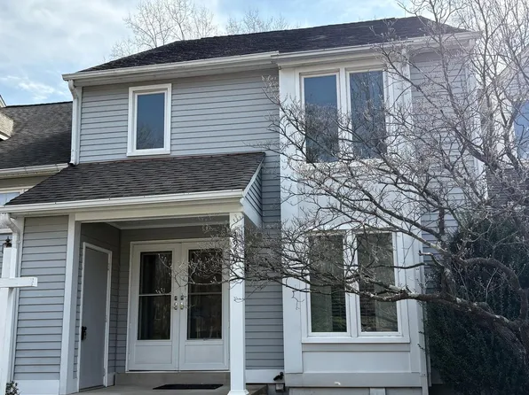 3959 Acorn Ridge Ct, Fairfax, VA 22033