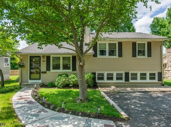 26 Lakeview Rd, Sparta Twp., NJ 07871