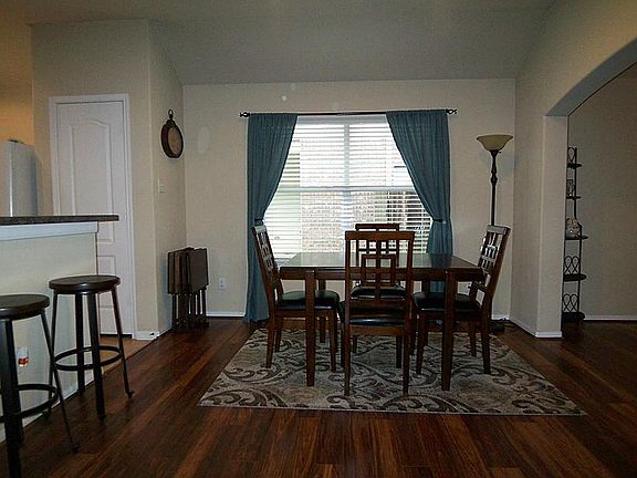 5th image of 10815 Elgar Ln