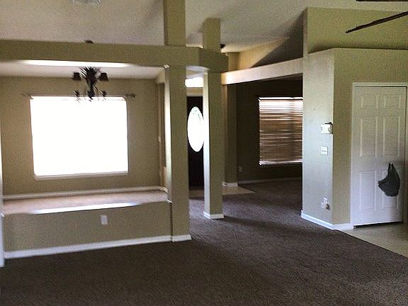 2nd image of 20413 Maxim Pkwy