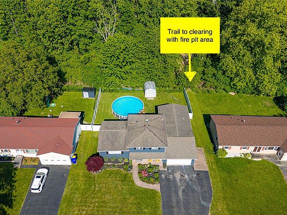 4th image of 73 Ann Marie Dr