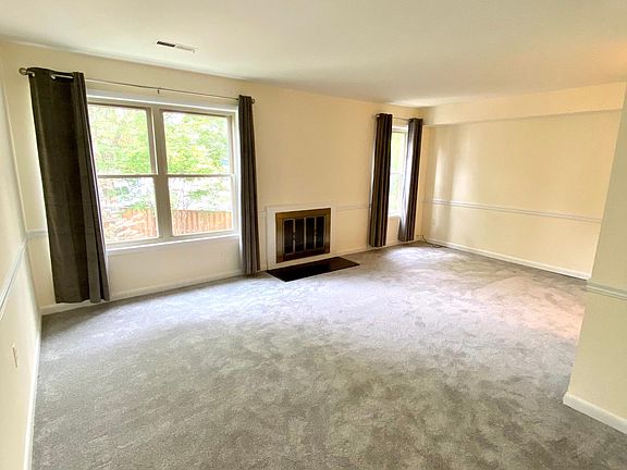 4th image of 1716 Dogwood Dr #A