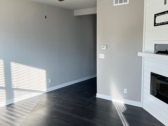 4th image of 2014 NW Northwood Ln