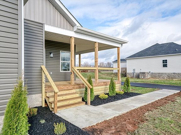 4th image of 3448 McMinnville Hwy