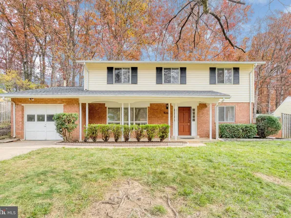 5219 Gainsborough Dr, Fairfax, VA 22032