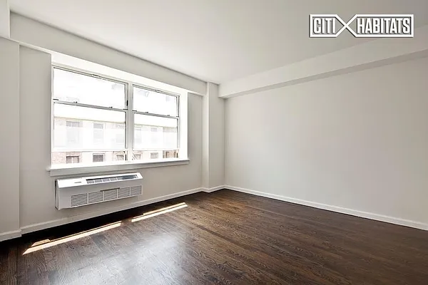 Rented by Citi Habitats | media 64